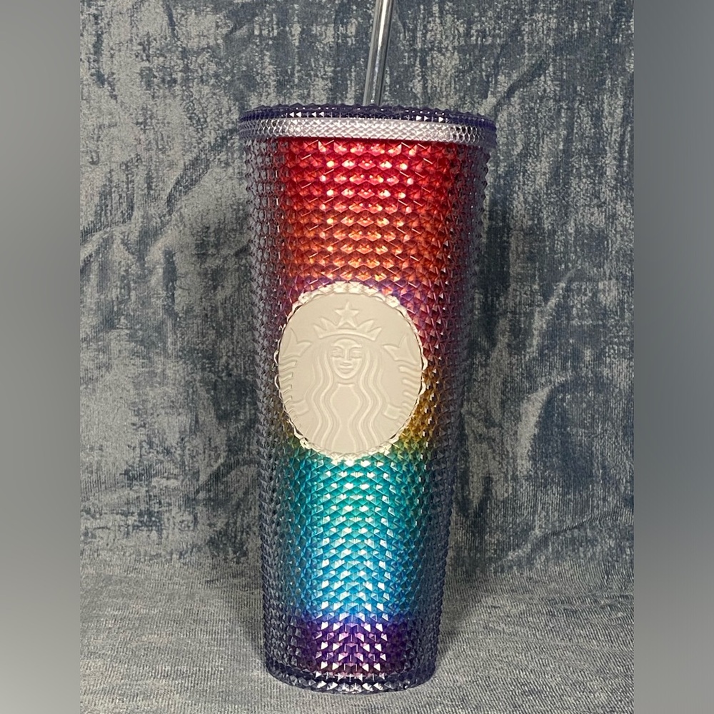 Starbucks 2020 🌈 Limited Edition Studded Rainbow Cold Cup Tumbler 24 OZ.